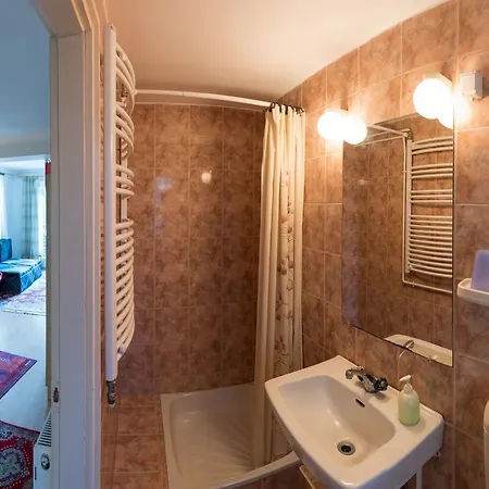 B&B Fenyo Panzio Kisvendeglo Lakitelek