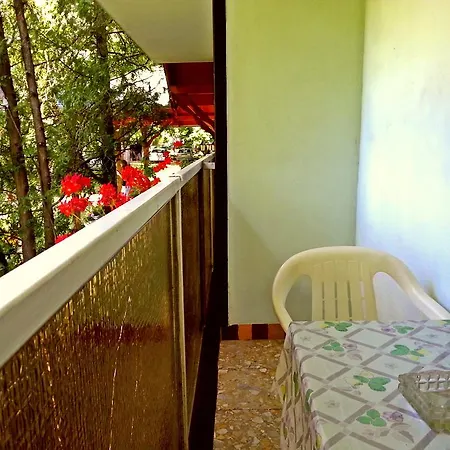 B&B Fenyo Panzio Kisvendeglo Lakitelek